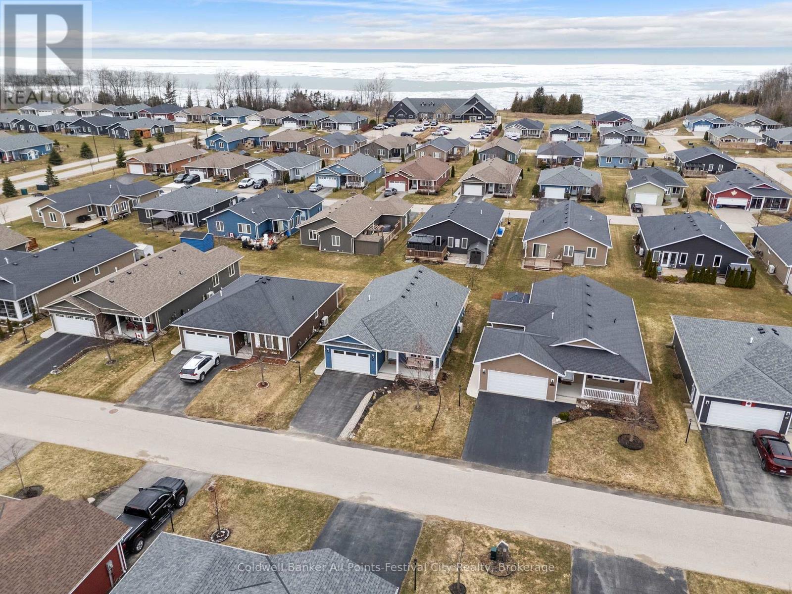 44 Huron Heights Drive, Ashfield-Colborne-Wawanosh, Ontario  N7A 0B2 - Photo 35 - X12922876