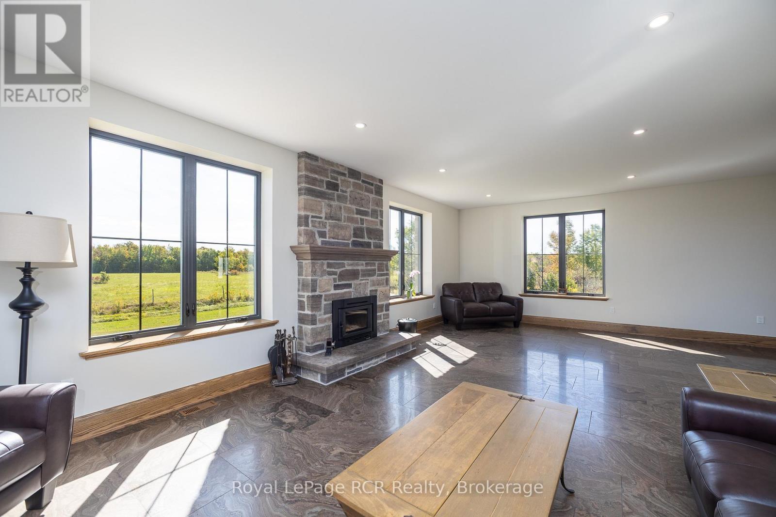 1037 Purple Valley Road, South Bruce Peninsula, Ontario  N0H 1W0 - Photo 13 - X12923448