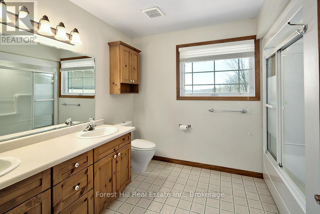 222 Plantt's Point Road, Grey Highlands, Ontario  N0C 1E0 - Photo 25 - X12925894
