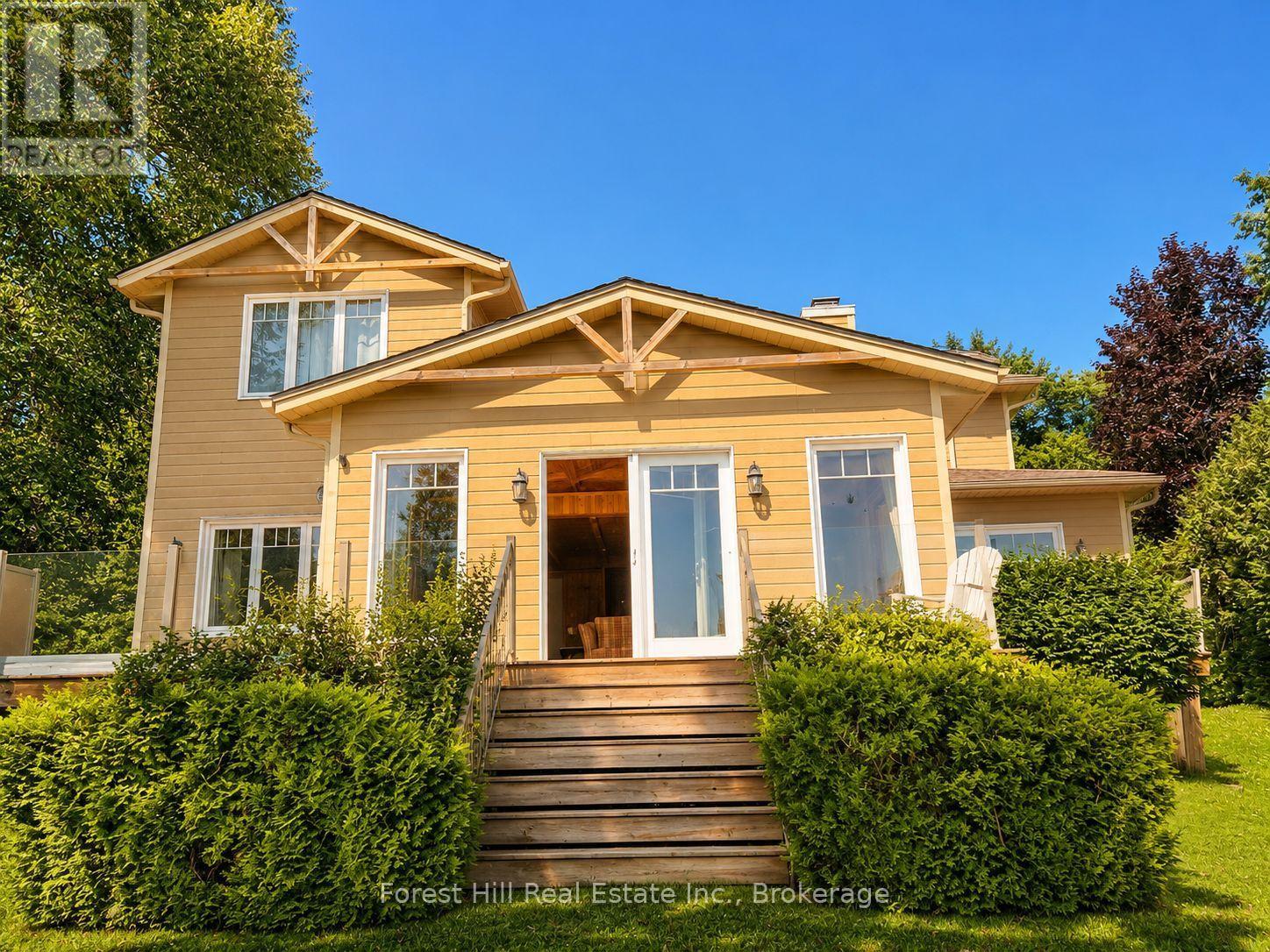 222 Plantt's Point Road, Grey Highlands, Ontario  N0C 1E0 - Photo 4 - X12925894