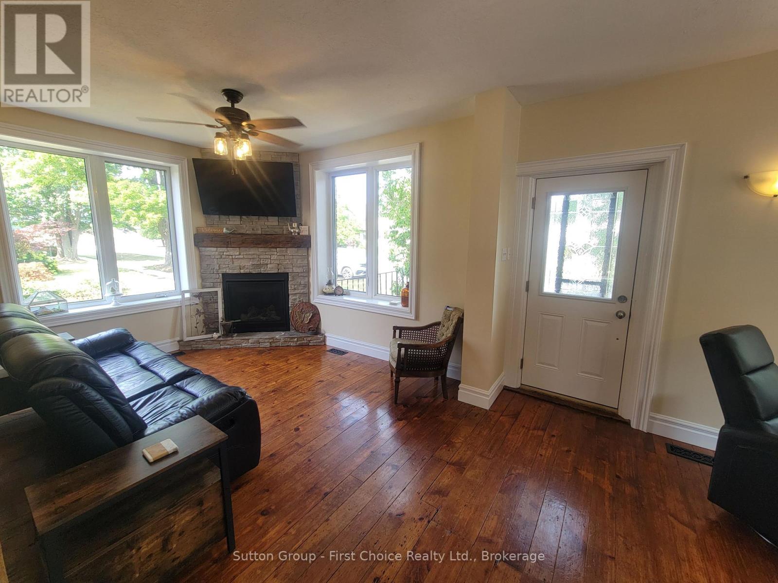 30 King Street N, South Huron, Ontario  N0M 1M0 - Photo 22 - X12926280