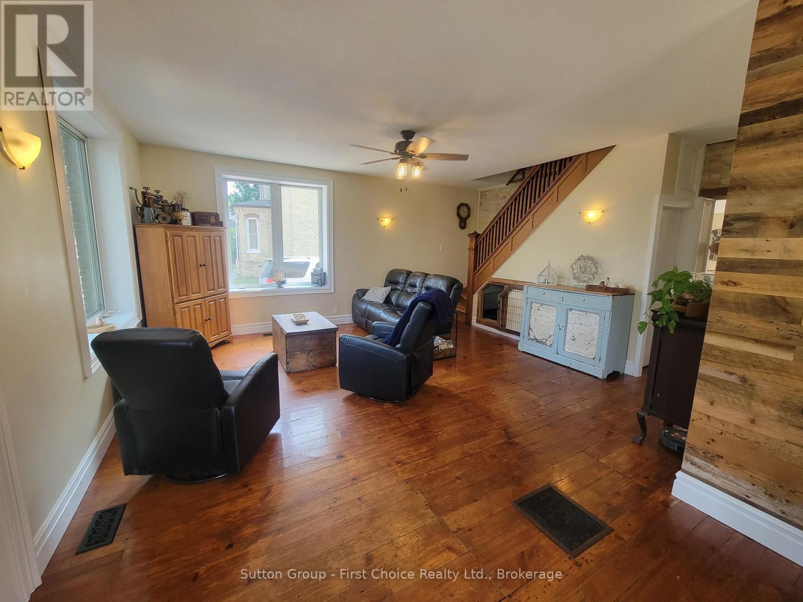30 King Street N, South Huron, Ontario  N0M 1M0 - Photo 24 - X12926280