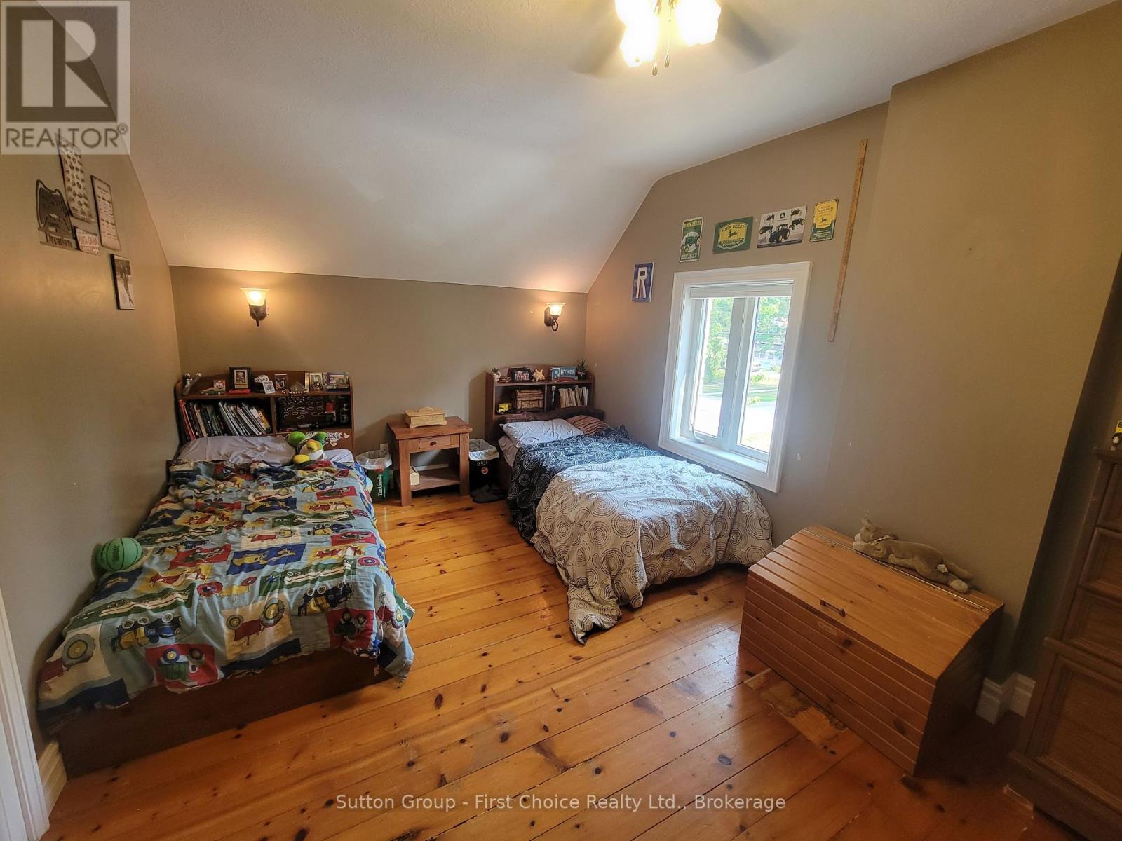 30 King Street N, South Huron, Ontario  N0M 1M0 - Photo 34 - X12926280