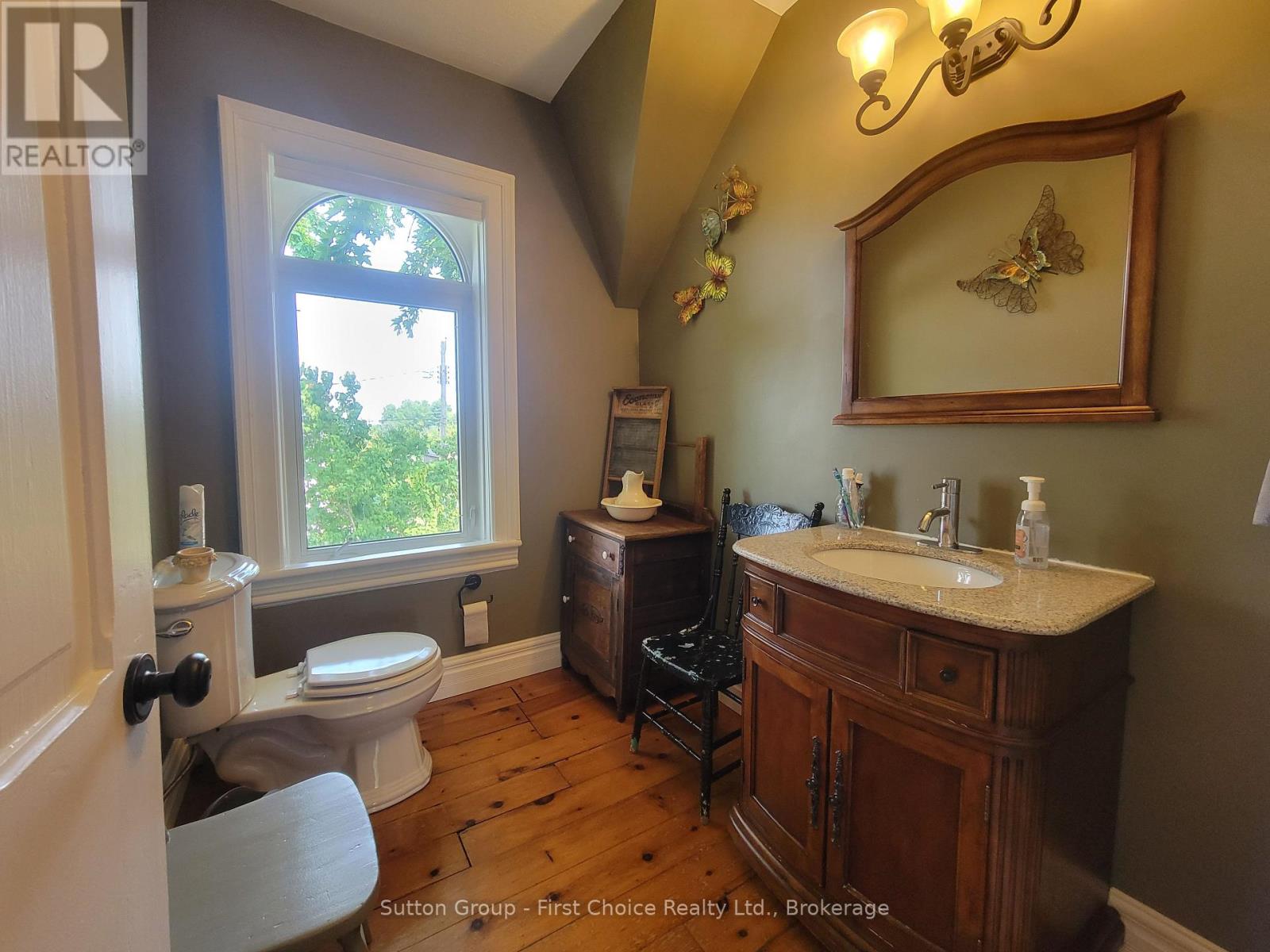 30 King Street N, South Huron, Ontario  N0M 1M0 - Photo 39 - X12926280
