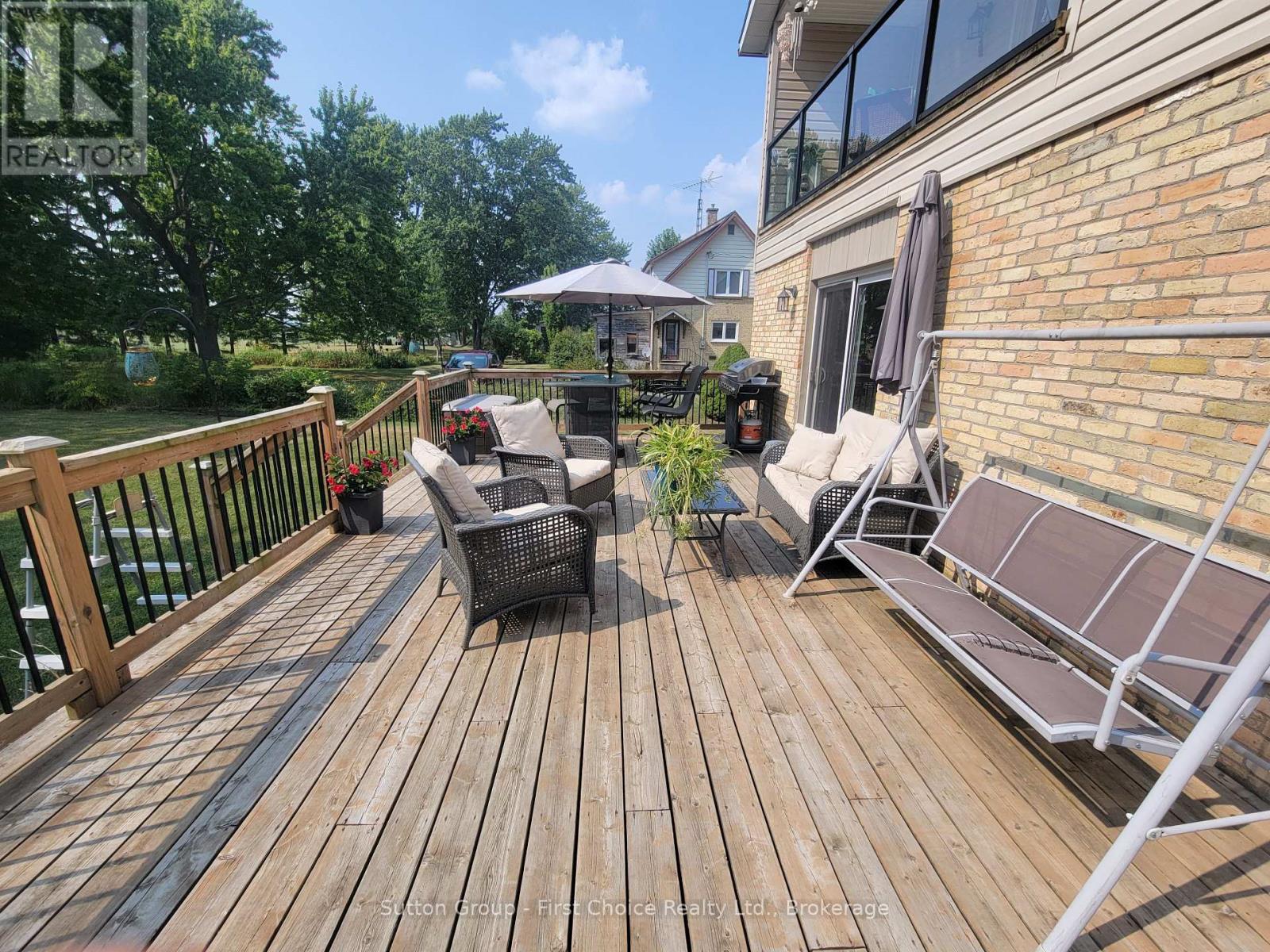 30 King Street N, South Huron, Ontario  N0M 1M0 - Photo 45 - X12926280