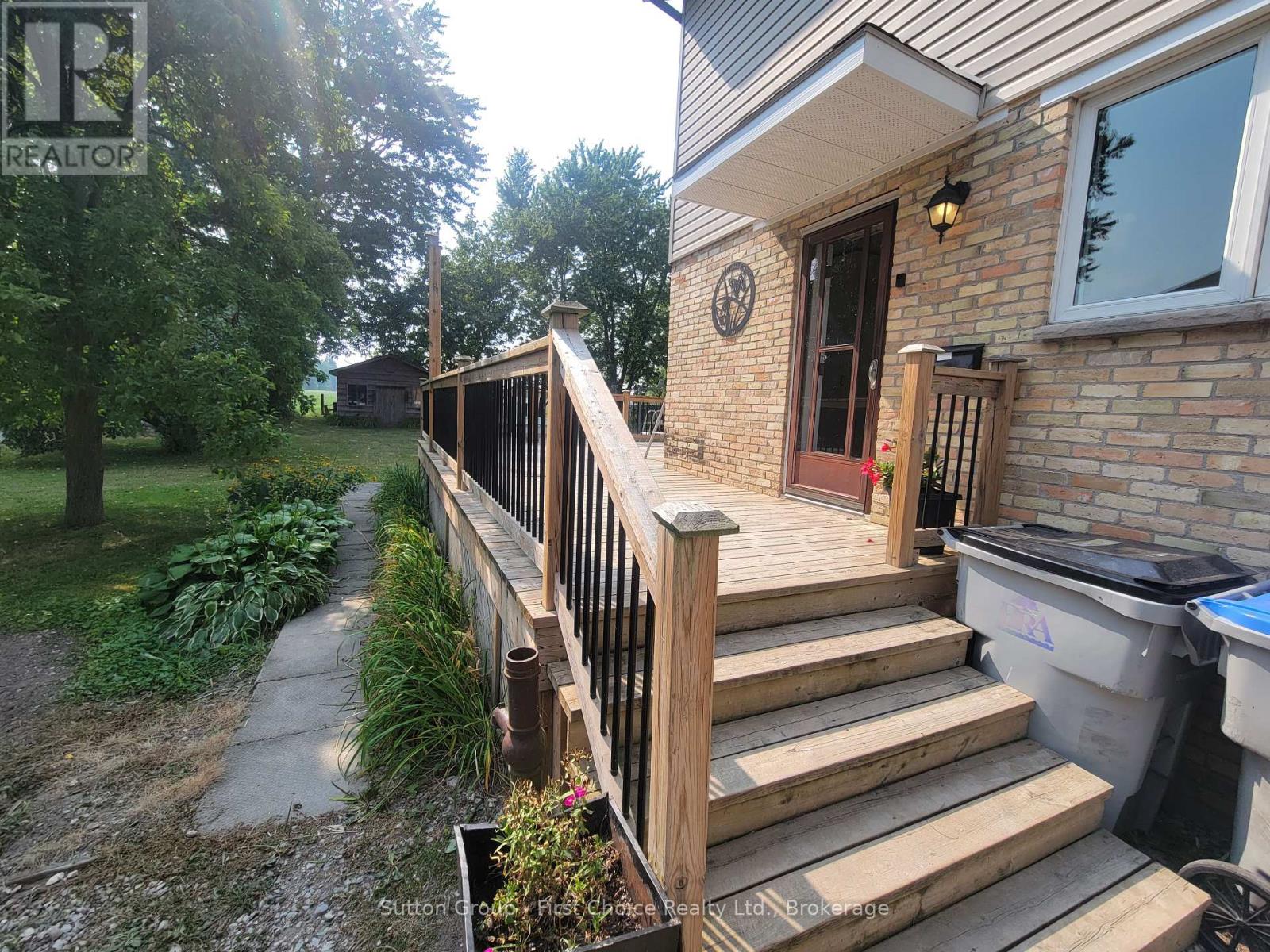 30 King Street N, South Huron, Ontario  N0M 1M0 - Photo 46 - X12926280