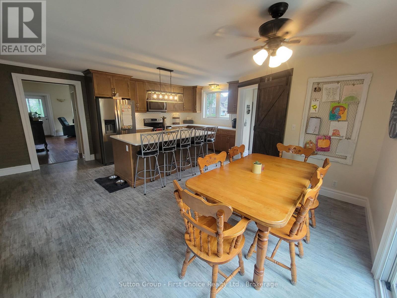 30 King Street N, South Huron, Ontario  N0M 1M0 - Photo 8 - X12926280