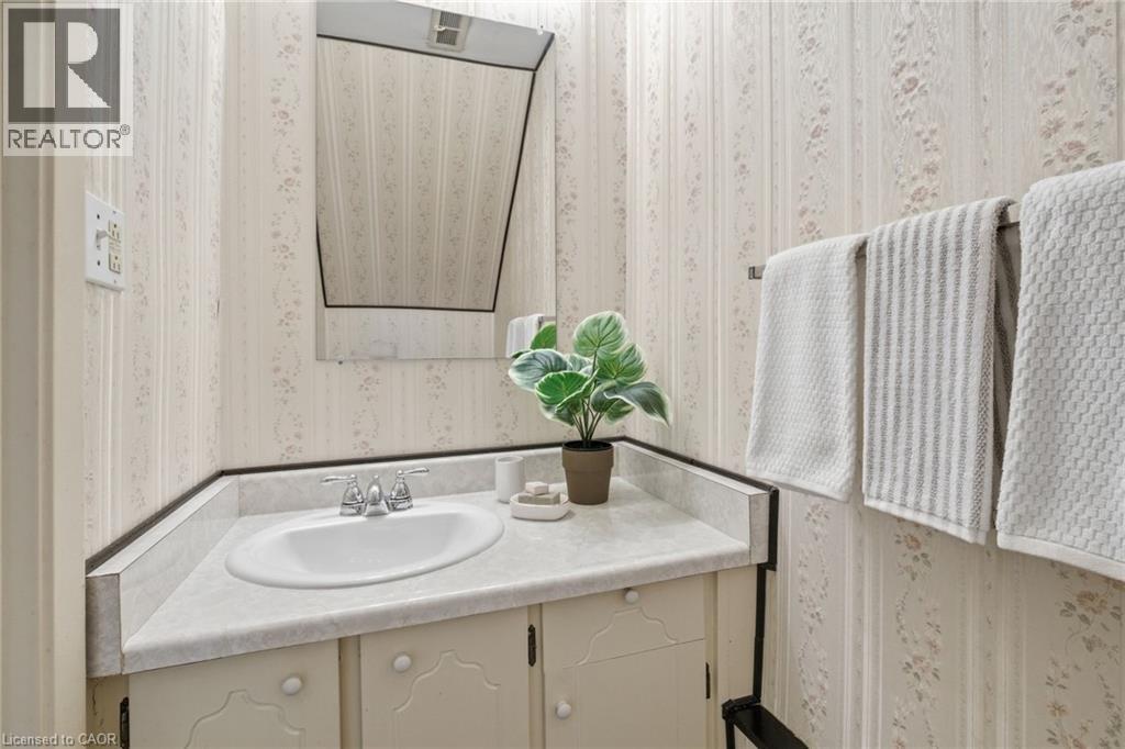 1115 Paramount Drive Unit# 78, Stoney Creek, Ontario  L8J 1P6 - Photo 26 - 40811182