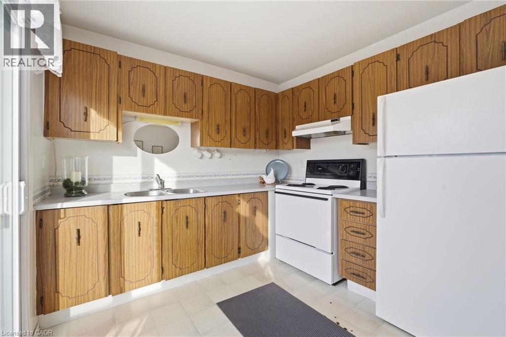 1115 Paramount Drive Unit# 78, Stoney Creek, Ontario  L8J 1P6 - Photo 8 - 40811182