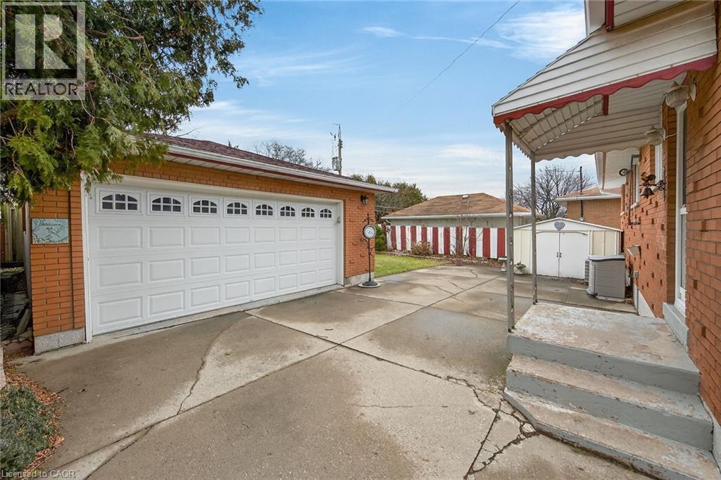 21 Bluebird Avenue, Hamilton, Ontario  L9A 3W4 - Photo 38 - 40815032