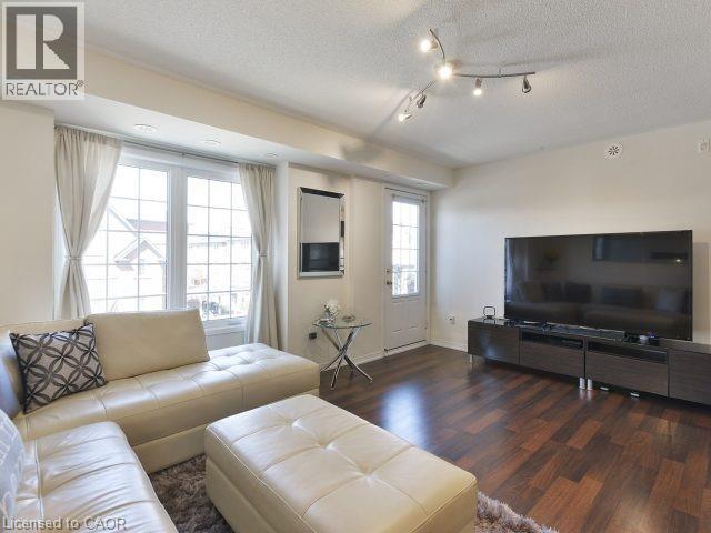 129 Isaac Devins Boulevard Unit# 7, Toronto, Ontario  M9M 0C4 - Photo 8 - 40815503