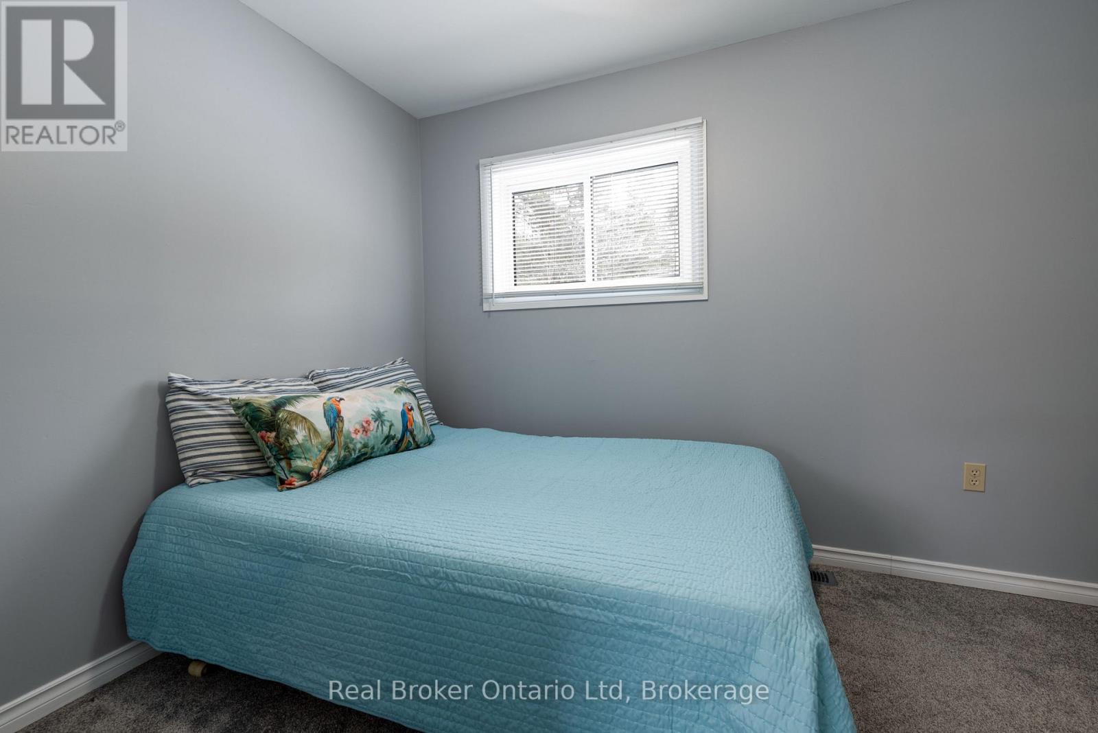 16 Twin River Drive N, South Bruce Peninsula, Ontario  N0H 2T0 - Photo 17 - X12927748