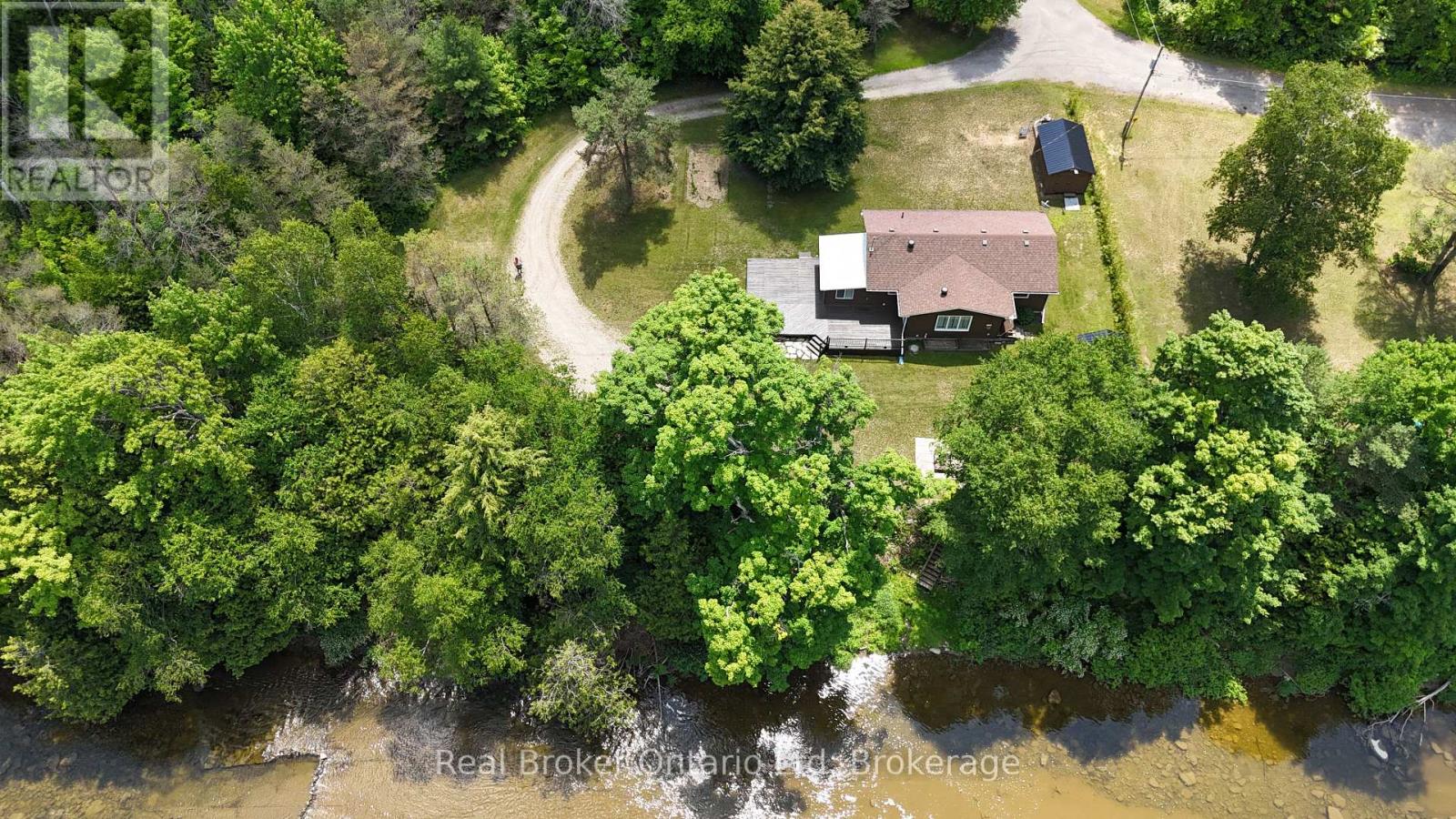 16 Twin River Drive N, South Bruce Peninsula, Ontario  N0H 2T0 - Photo 31 - X12927748