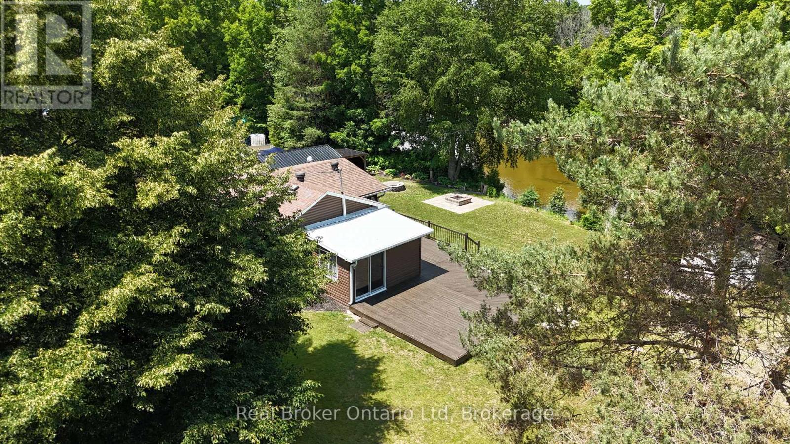 16 Twin River Drive N, South Bruce Peninsula, Ontario  N0H 2T0 - Photo 40 - X12927748
