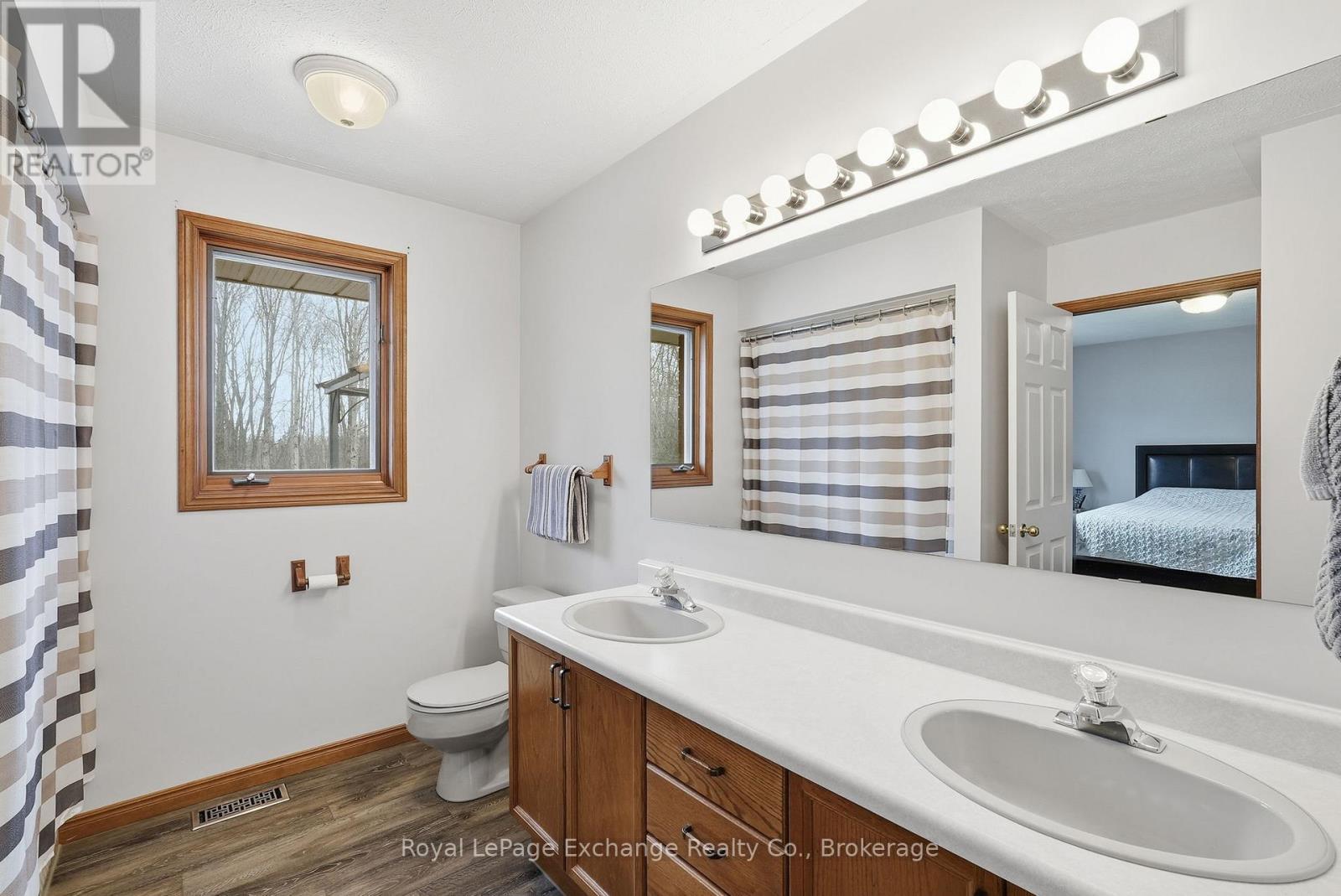 393460 2 Concession, West Grey, Ontario  N0G 1R0 - Photo 24 - X12927802