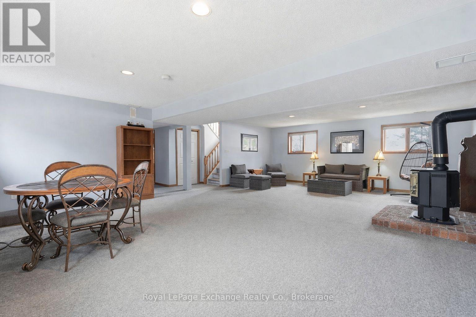 393460 2 Concession, West Grey, Ontario  N0G 1R0 - Photo 29 - X12927802