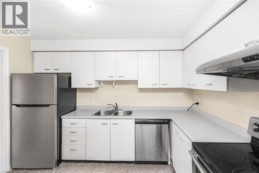 391 Stone Church Road E Unit# 52, Hamilton, Ontario  L9B 2H2 - Photo 18 - 40815601
