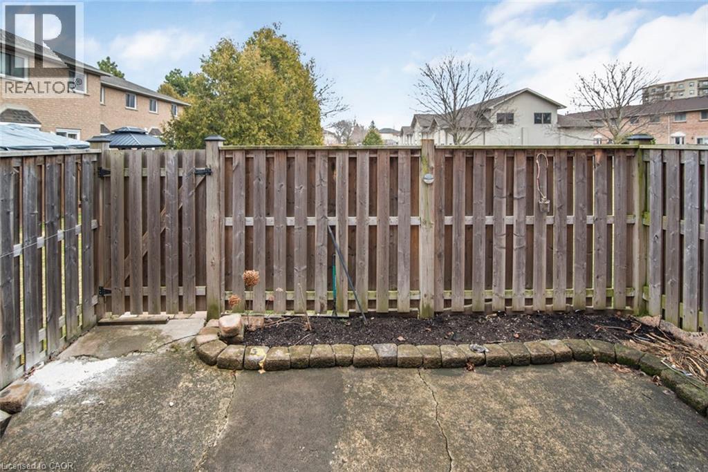 391 Stone Church Road E Unit# 52, Hamilton, Ontario  L9B 2H2 - Photo 41 - 40815601
