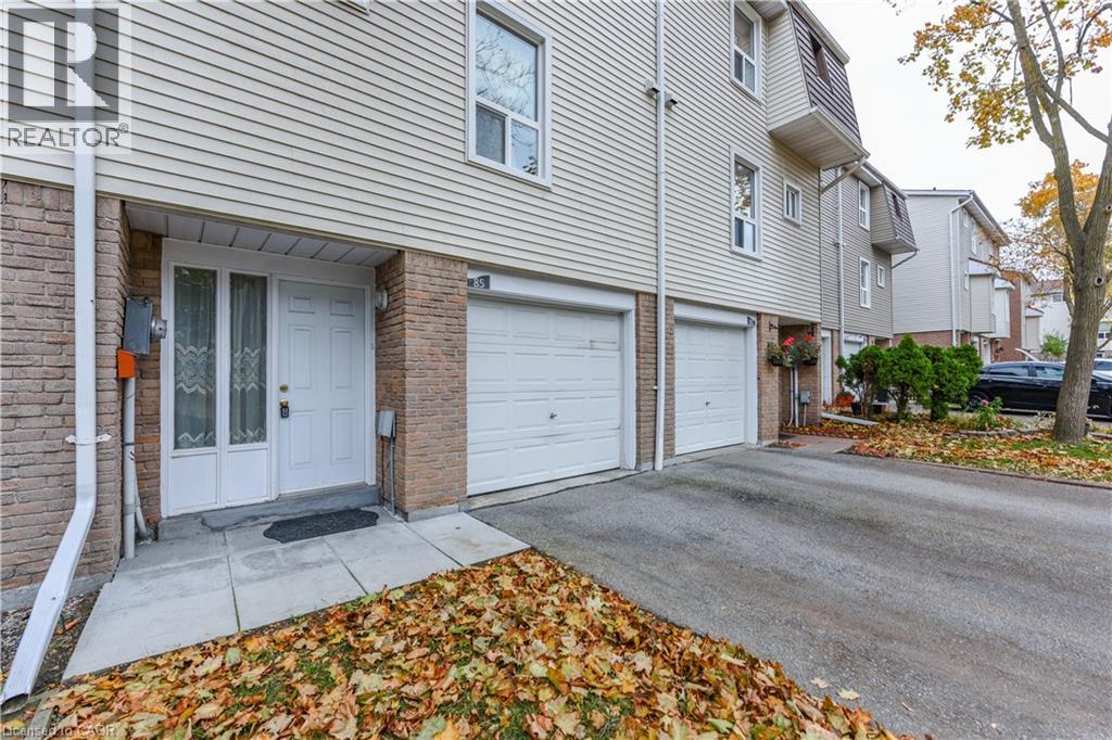 85 Enmount Drive, Brampton, Ontario  L6T 4C9 - Photo 2 - 40815473
