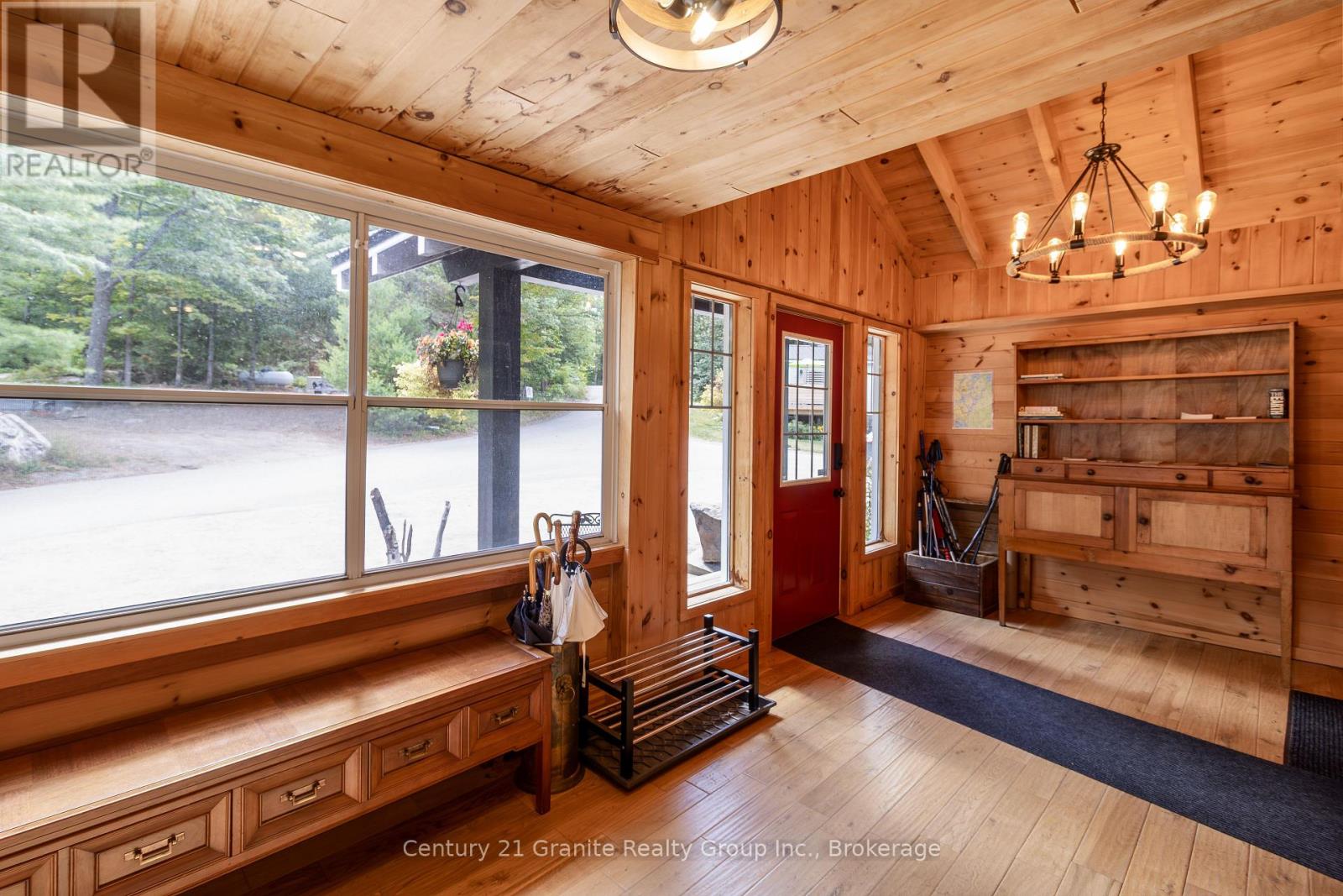 2029 Little Hawk Lake Road, Algonquin Highlands, Ontario  K0M 1S0 - Photo 3 - X12928426