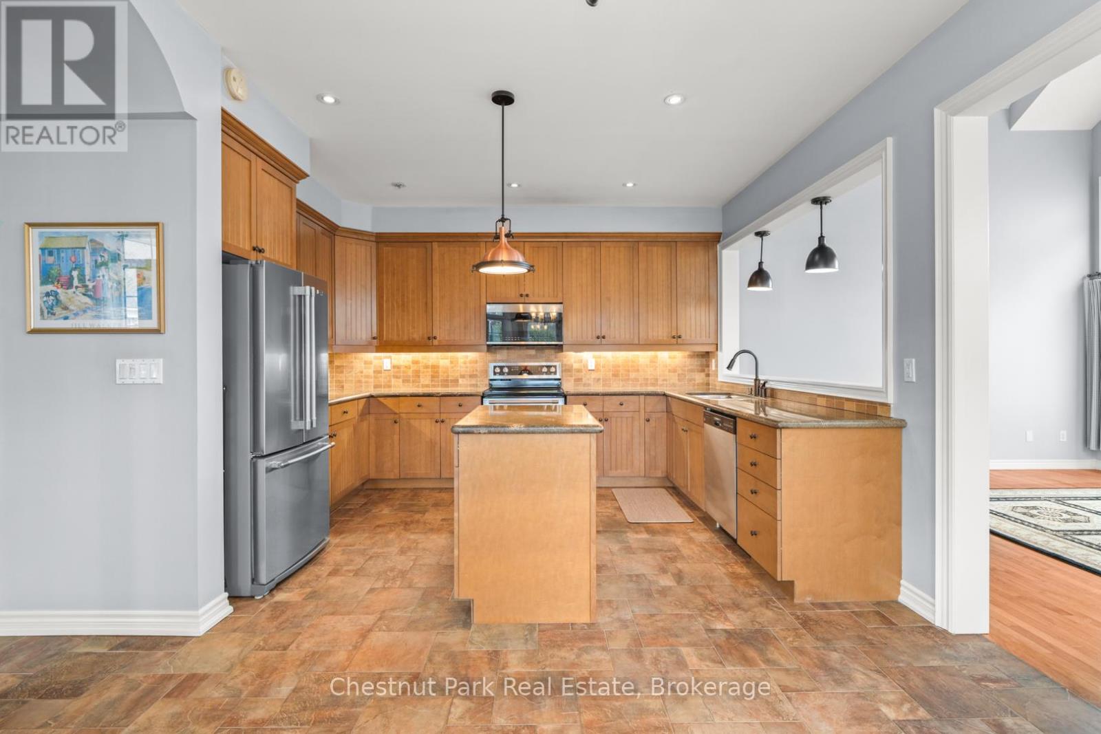 23 Spencer Street, Bracebridge, Ontario  P1L 0B7 - Photo 7 - X12928912
