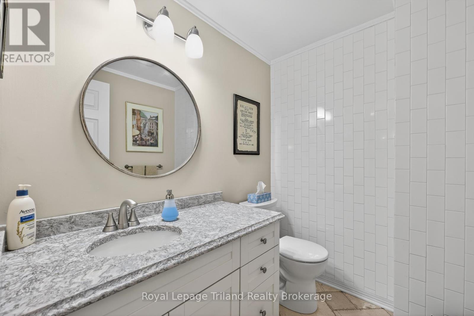 637 Lansdowne Avenue, Woodstock, Ontario  N4T 1K2 - Photo 13 - X12929840