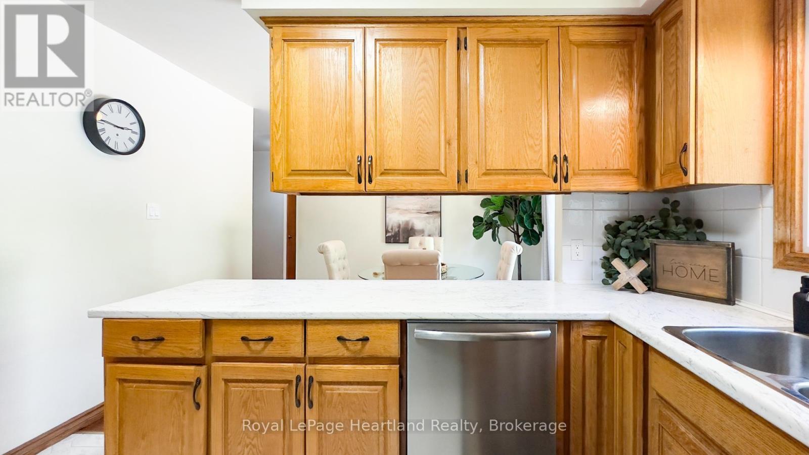 10 Bissett Court, Central Huron, Ontario  N7A 3X8 - Photo 13 - X12929632