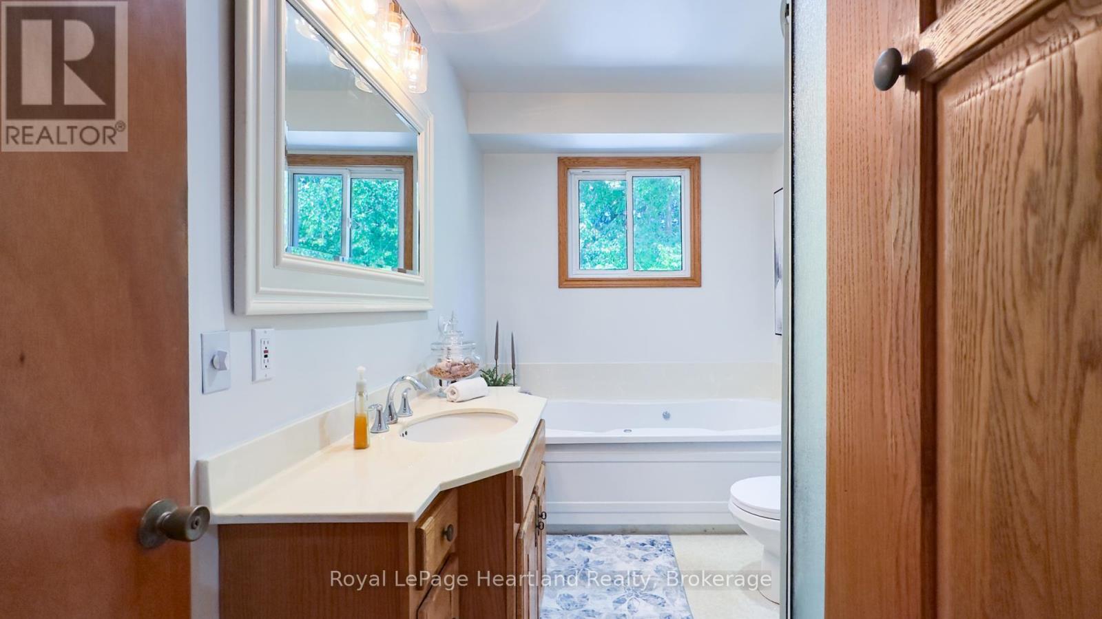 10 Bissett Court, Central Huron, Ontario  N7A 3X8 - Photo 22 - X12929632