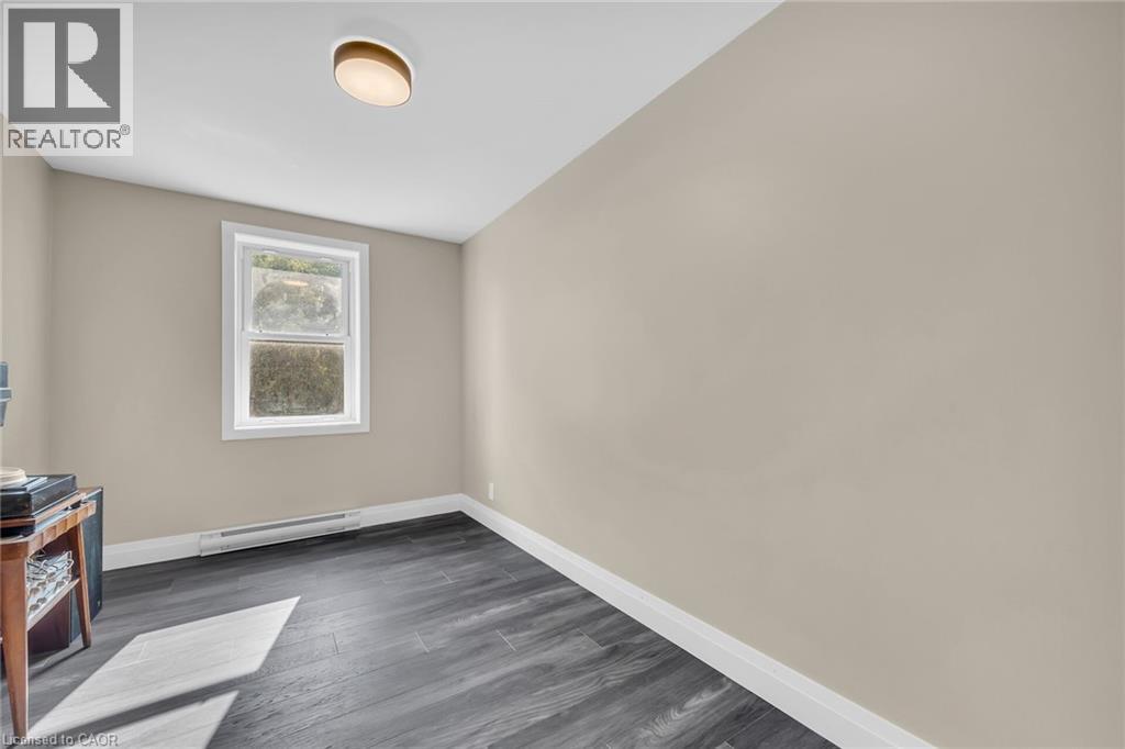 36 Macklin Street N, Hamilton, Ontario  L8S 3S1 - Photo 10 - 40815543