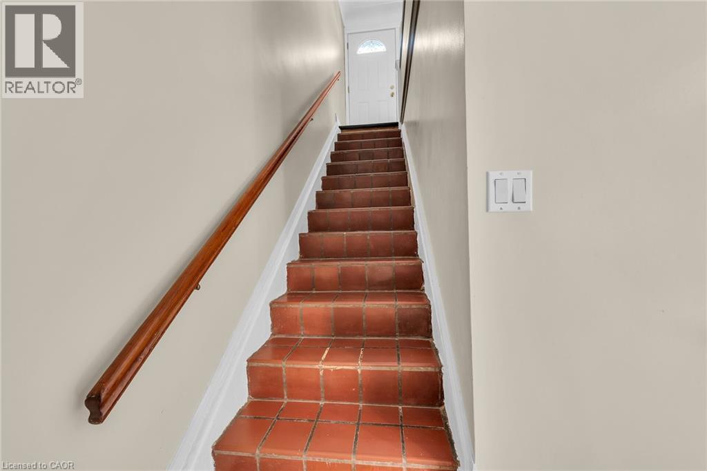 36 Macklin Street N, Hamilton, Ontario  L8S 3S1 - Photo 13 - 40815543