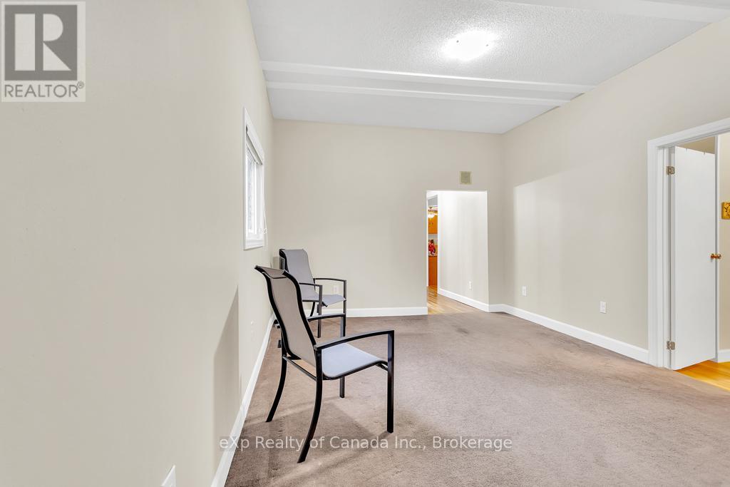 762 Little Hill Street, London East, Ontario  N5Z 1M9 - Photo 4 - X12931358