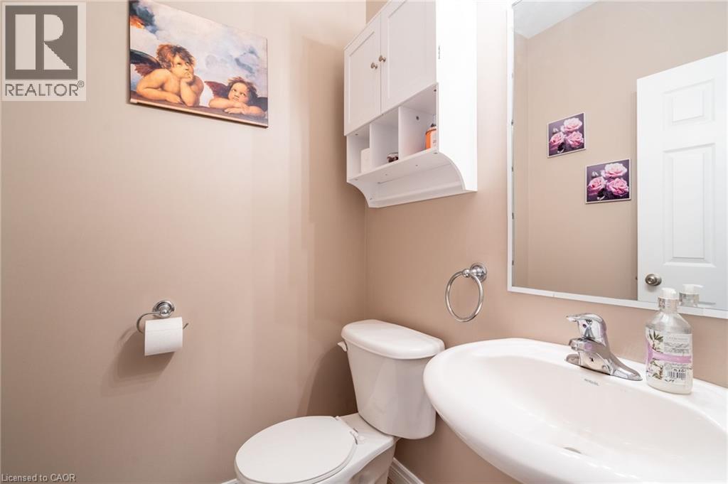 24 Edgecroft Crescent, Stoney Creek, Ontario  L8J 3Y6 - Photo 10 - 40815813