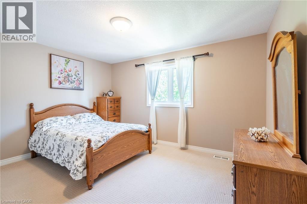 24 Edgecroft Crescent, Stoney Creek, Ontario  L8J 3Y6 - Photo 31 - 40815813