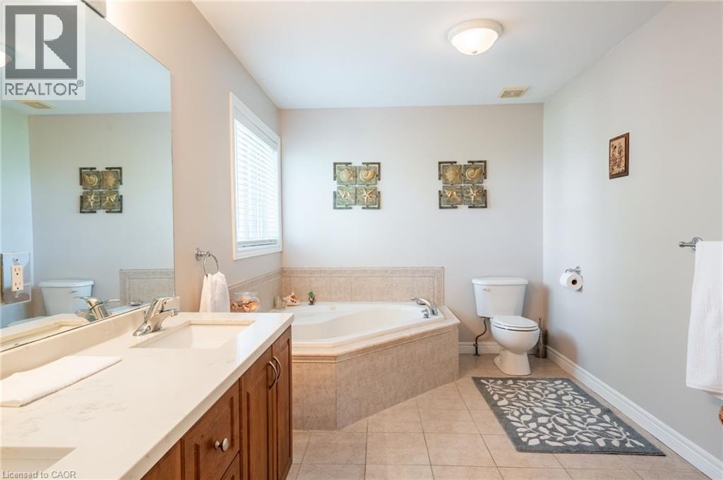 24 Edgecroft Crescent, Stoney Creek, Ontario  L8J 3Y6 - Photo 36 - 40815813