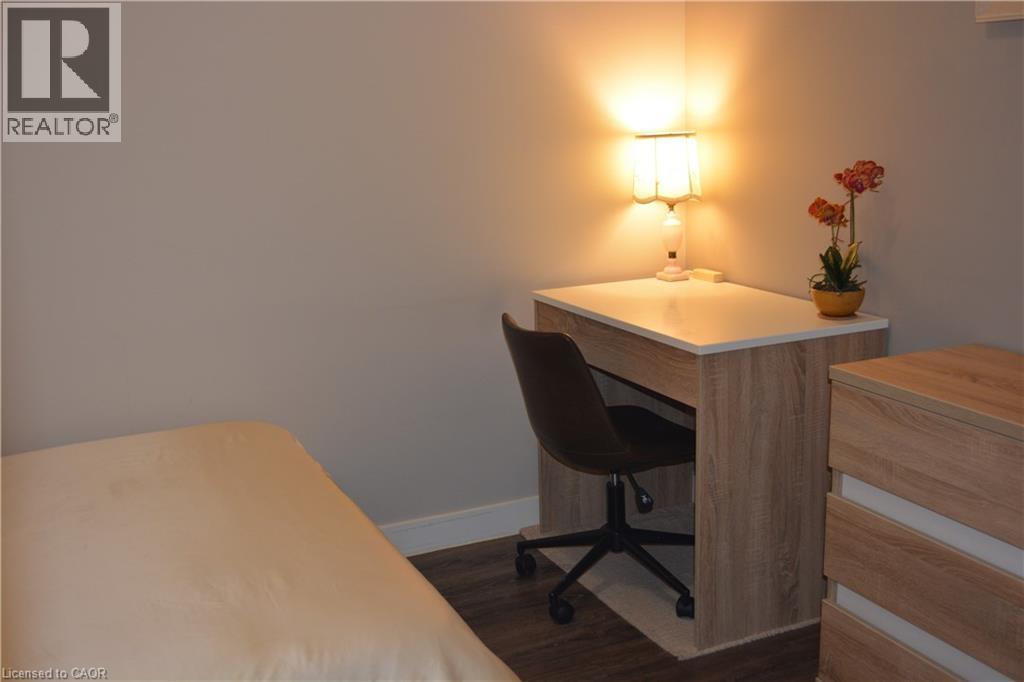 280 Lester Street Unit# 323, Waterloo, Ontario  N2L 0G2 - Photo 13 - 40815916