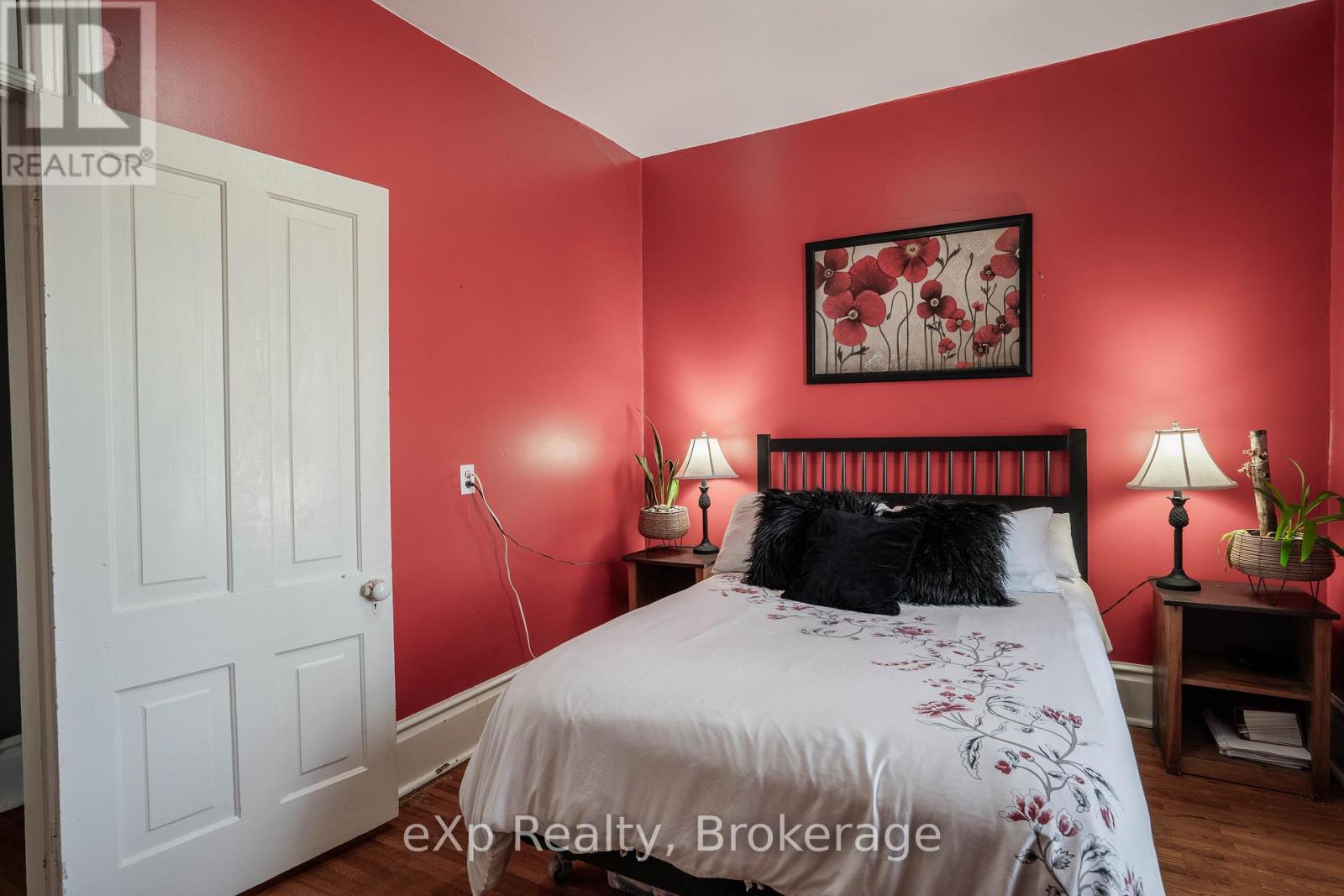 352 Berford Street, South Bruce Peninsula, Ontario  N0H 2T0 - Photo 28 - X12934008