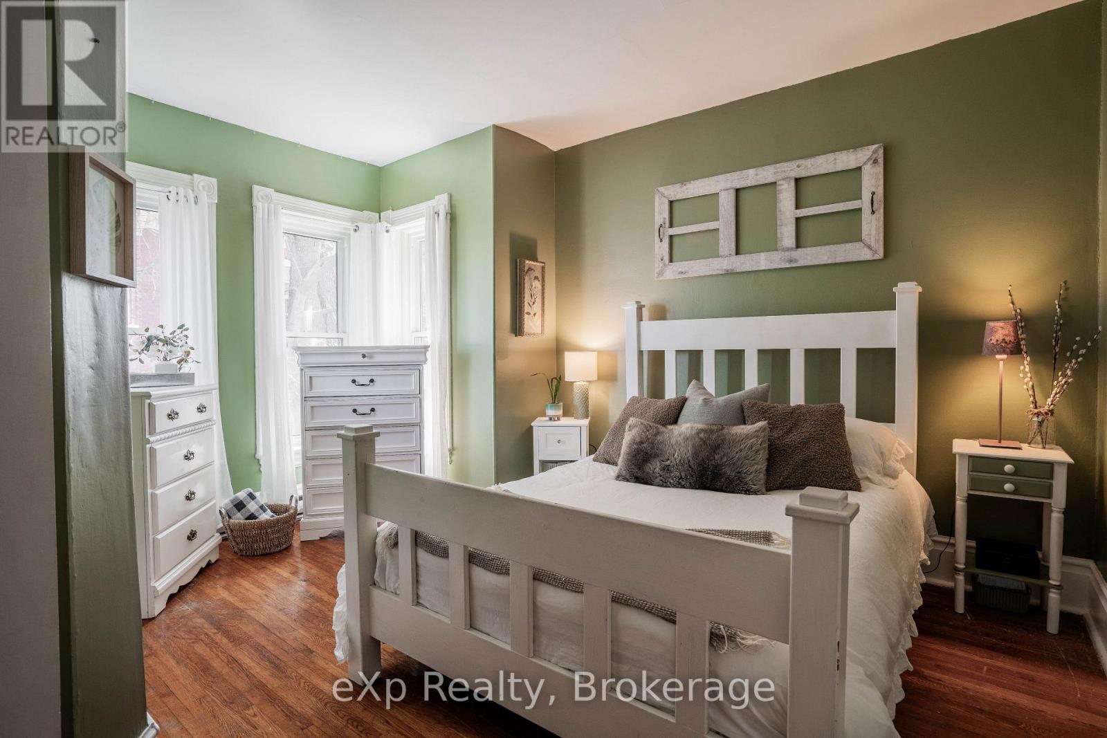 352 Berford Street, South Bruce Peninsula, Ontario  N0H 2T0 - Photo 31 - X12934008