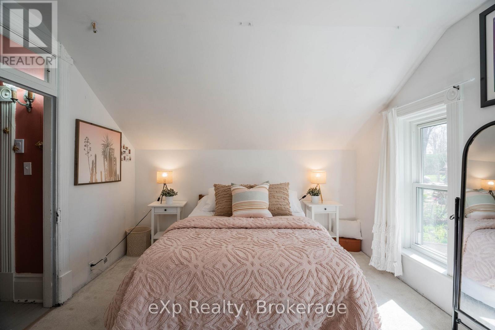 352 Berford Street, South Bruce Peninsula, Ontario  N0H 2T0 - Photo 32 - X12934008