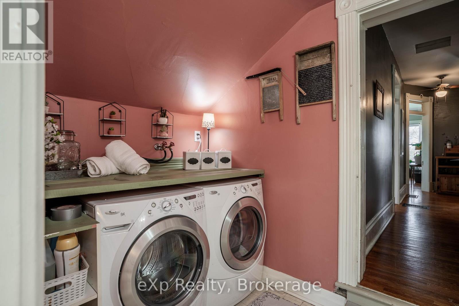 352 Berford Street, South Bruce Peninsula, Ontario  N0H 2T0 - Photo 34 - X12934008