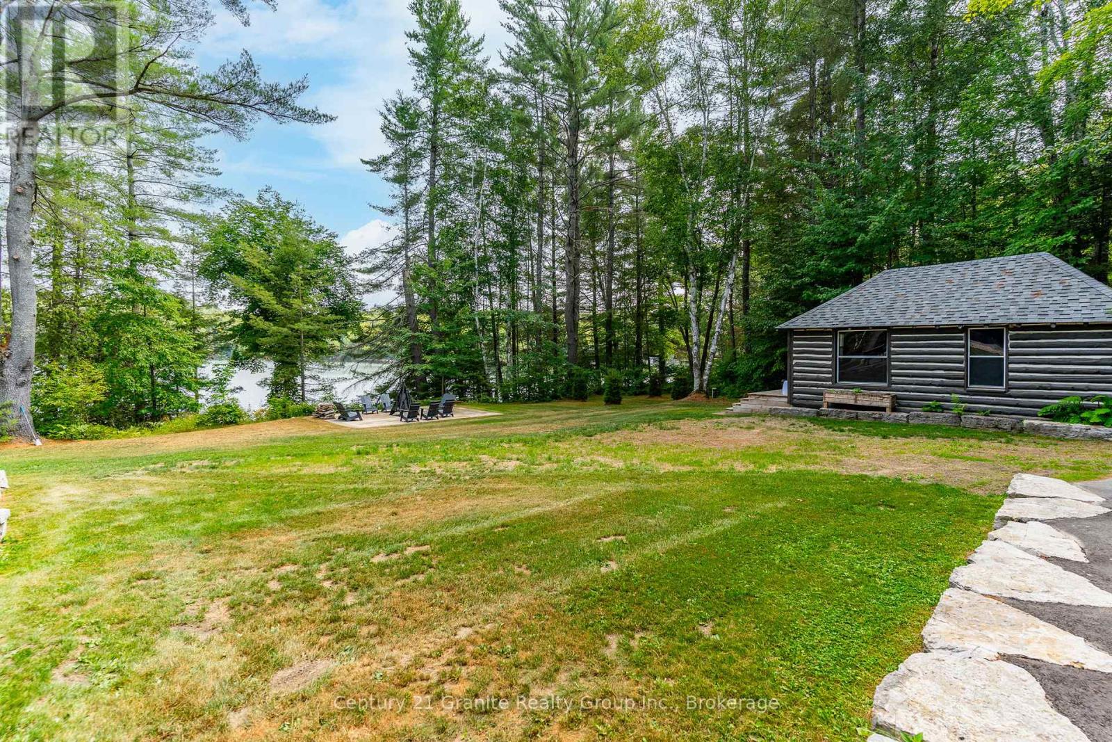1085 Grace Road, Minden Hills, Ontario  K0M 2K0 - Photo 32 - X12934162