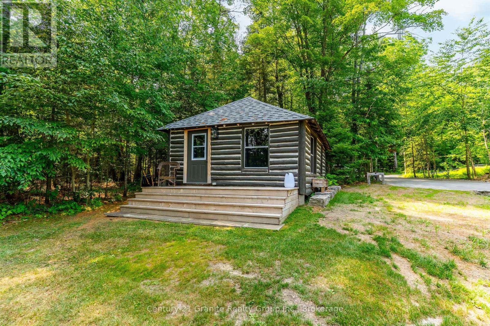 1085 Grace Road, Minden Hills, Ontario  K0M 2K0 - Photo 33 - X12934162