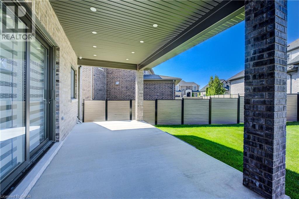 47 Pioneer Ridge Drive, Kitchener, Ontario  N2P 0G6 - Photo 43 - 40816014