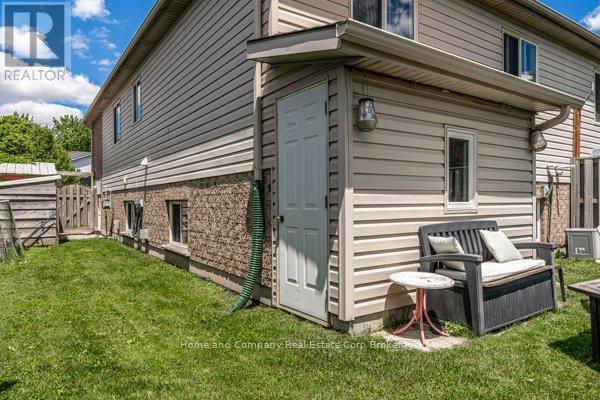 127 Walsh Crescent, Stratford, Ontario  N5A 7X7 - Photo 40 - X12934540