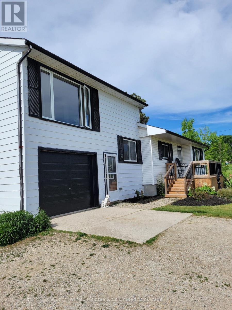 401395 Grey Rd 4, West Grey, Ontario  N4N 3B8 - Photo 2 - X12934582