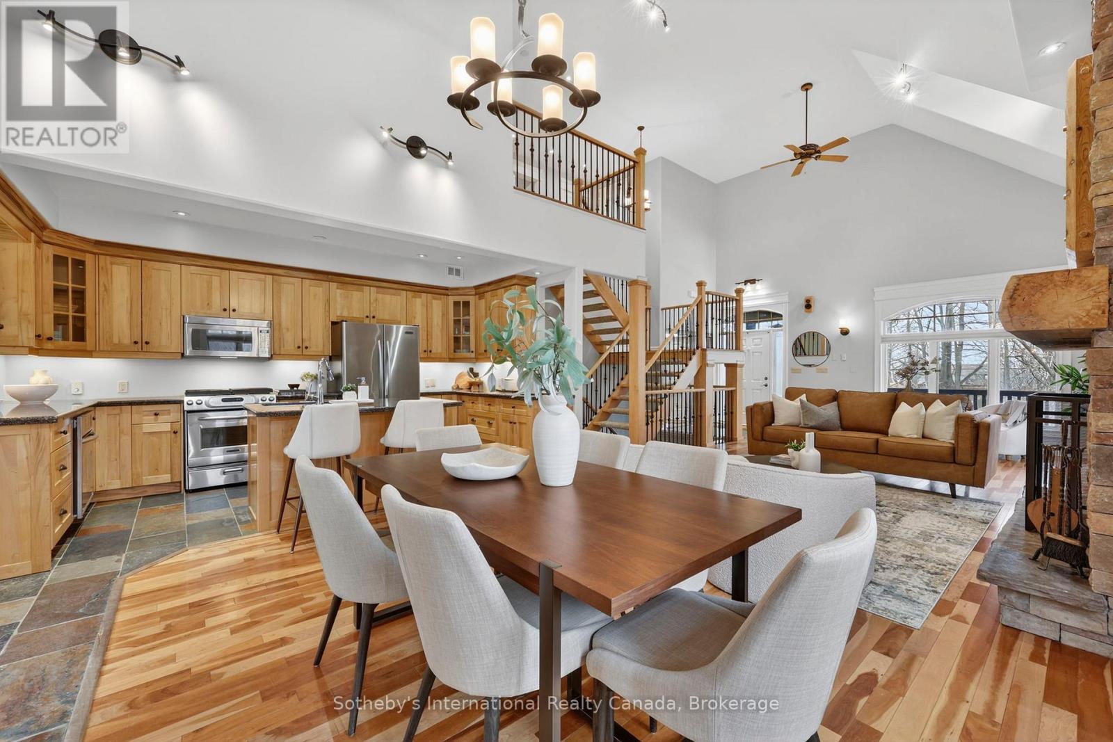 160 Sunset Boulevard, Blue Mountains, Ontario  N0H 2P0 - Photo 11 - X12935070