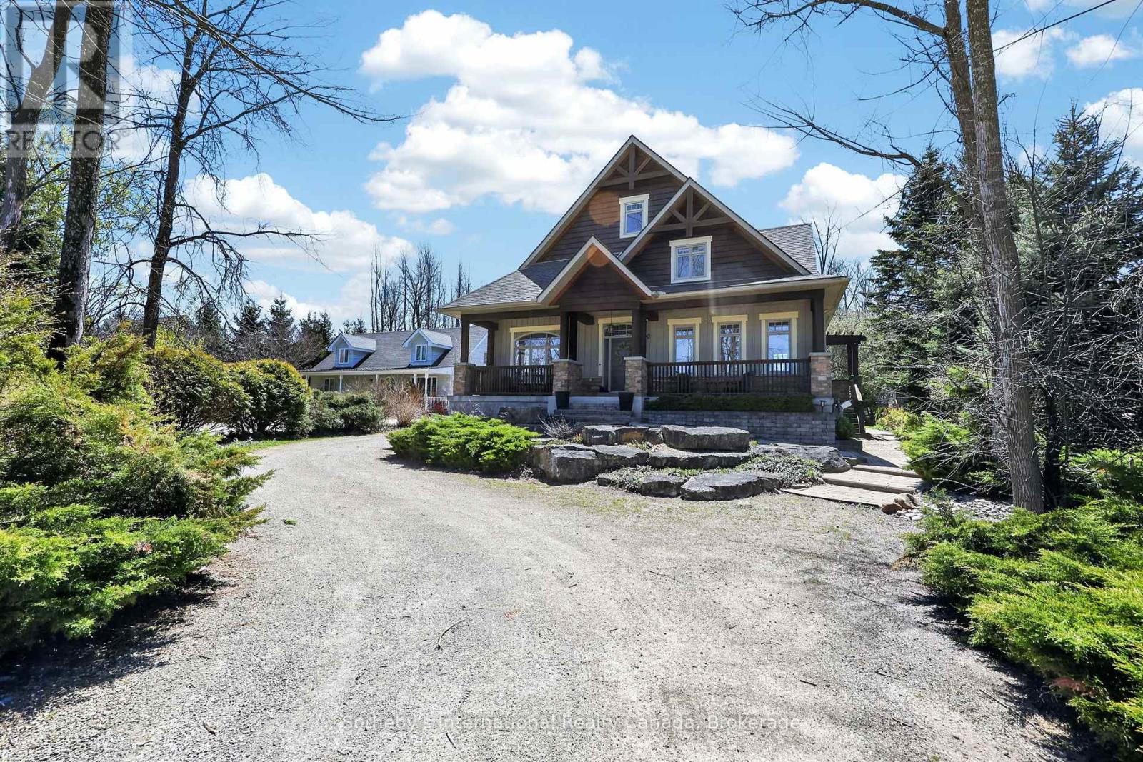 160 Sunset Boulevard, Blue Mountains, Ontario  N0H 2P0 - Photo 2 - X12935070