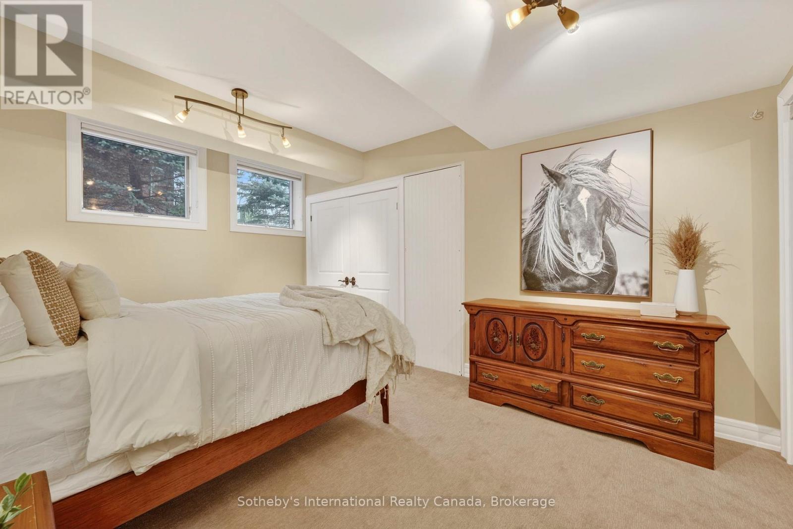 160 Sunset Boulevard, Blue Mountains, Ontario  N0H 2P0 - Photo 31 - X12935070