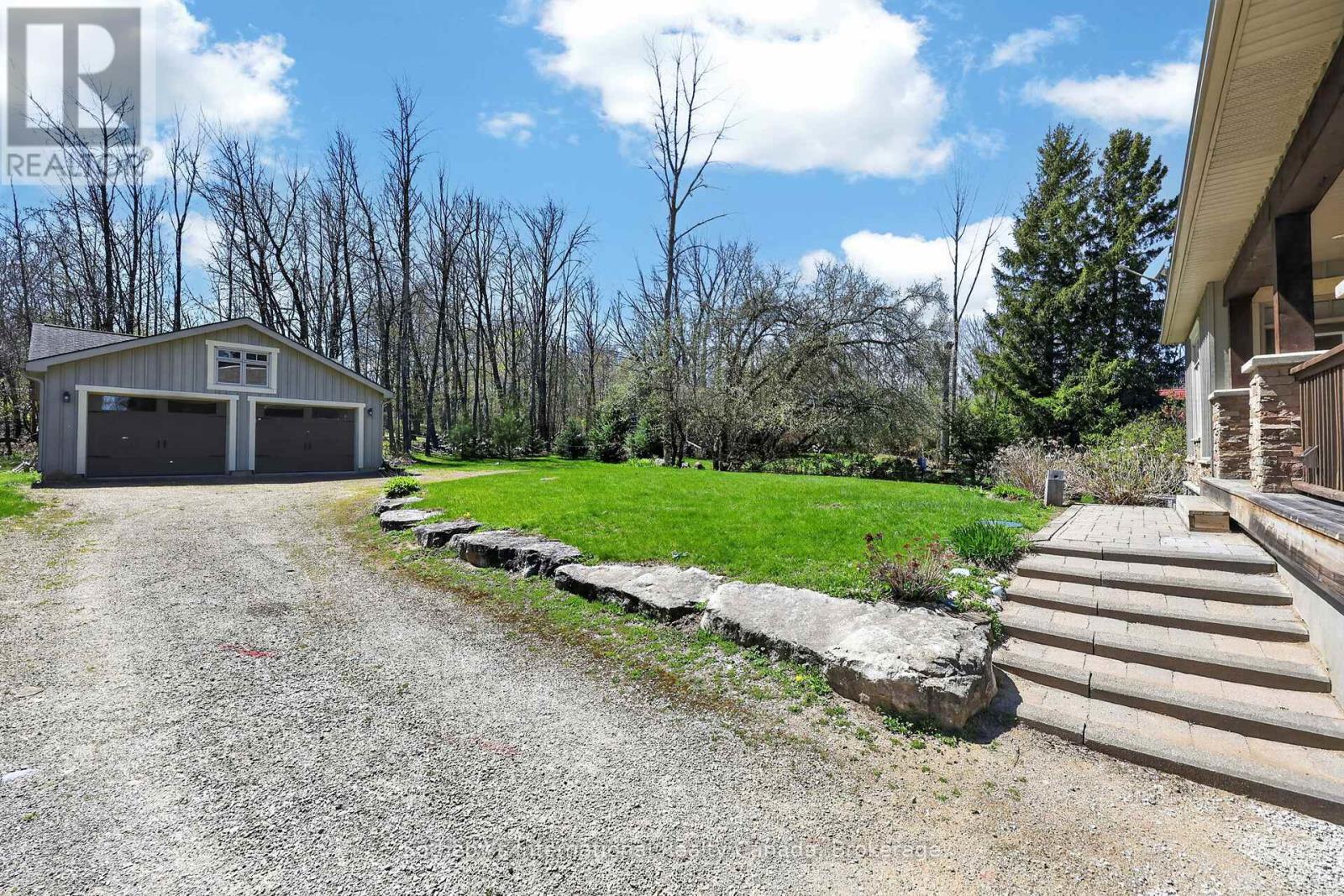 160 Sunset Boulevard, Blue Mountains, Ontario  N0H 2P0 - Photo 39 - X12935070