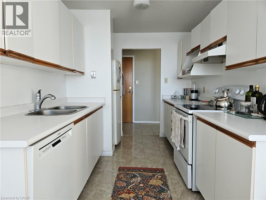 55 Blue Springs Drive Unit# 805, Waterloo, Ontario  N2J 4T3 - Photo 5 - 40812638