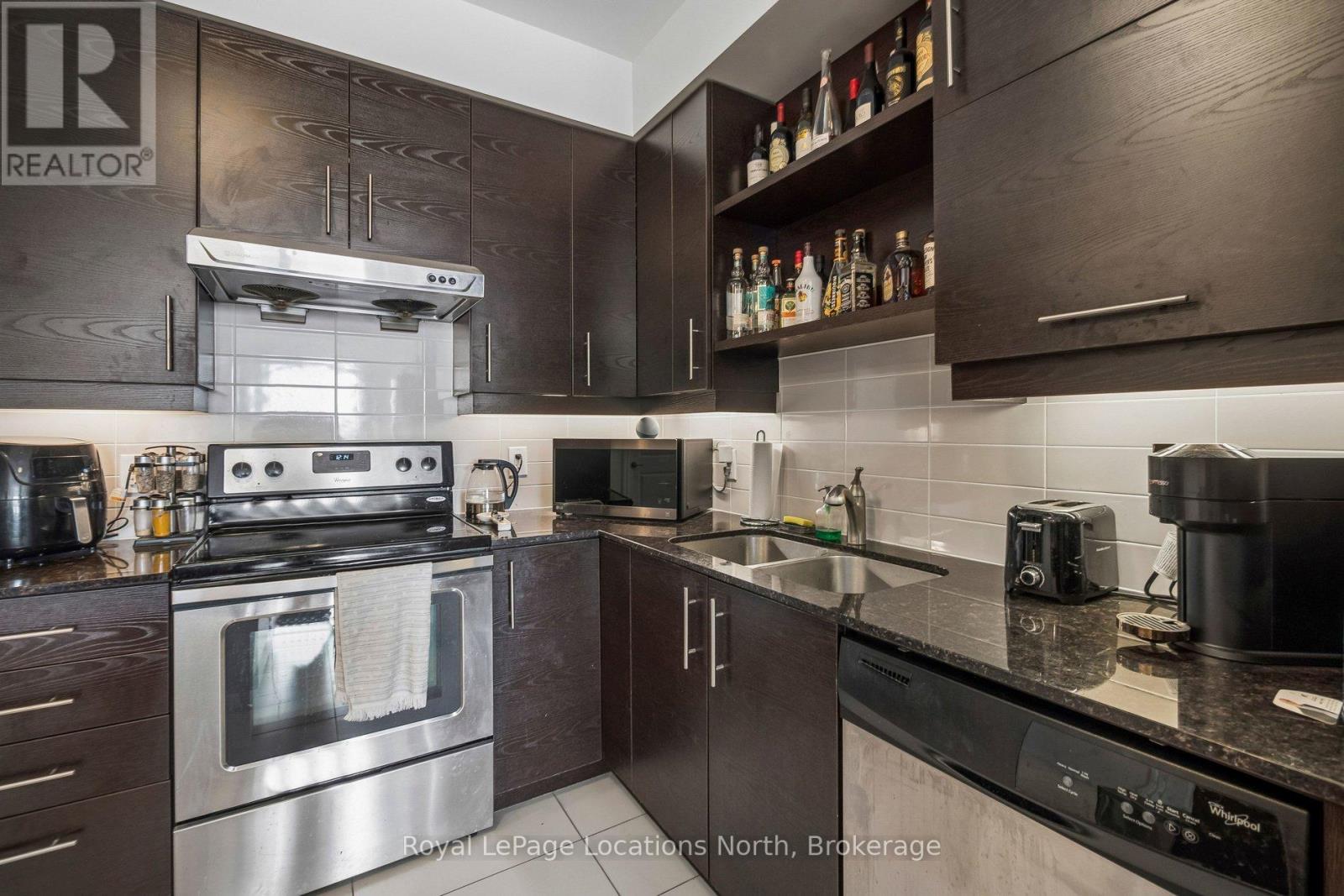 810 - 277 South Park Road, Markham, Ontario  L3T 0B7 - Photo 13 - N12935566